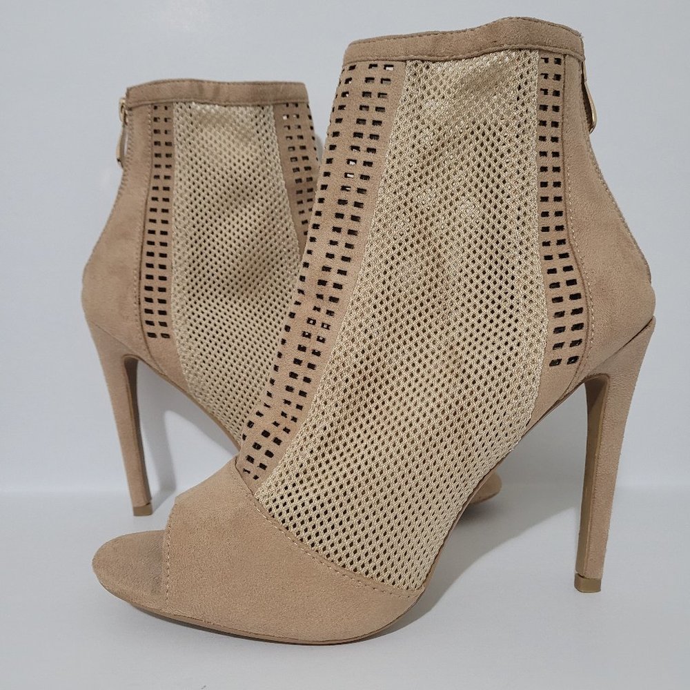 Cape Robbin Tan Peep Toe Heels Booties 8.5